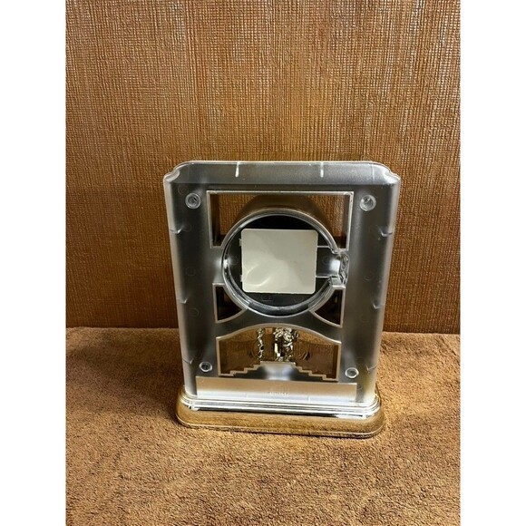 Rhythm Quartz Clock Swinging Cherubs Pendulum 10" Vintage Melody Chime 4RH741 - Picture 5 of 8